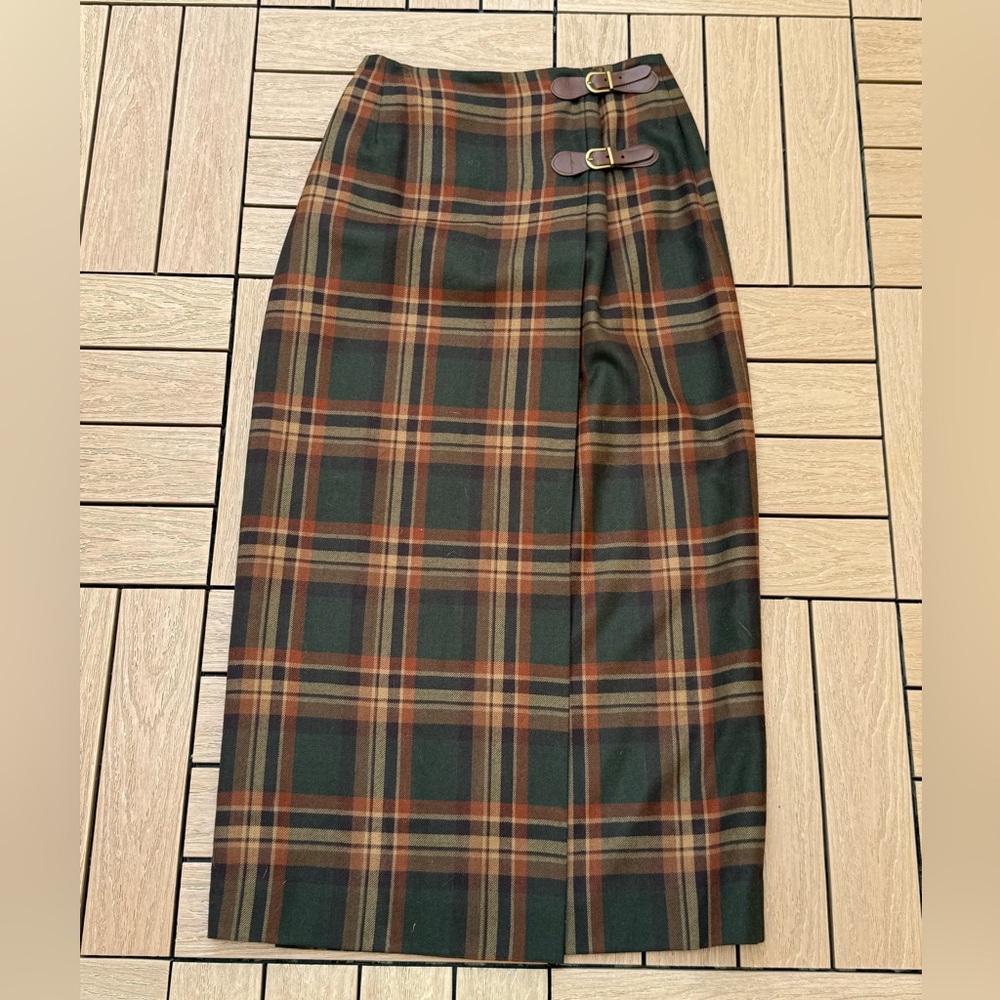 Lauren Ralph Lauren brown green plaid wrap skirt - Picture 2 of 9